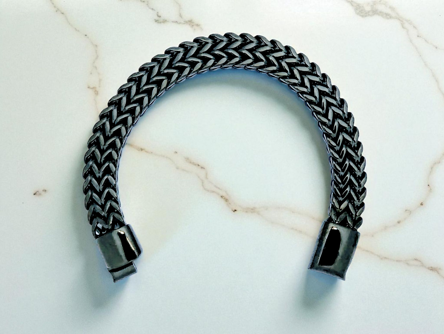 Black Vortex Bracelet with Magnet Lock