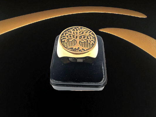 Tree of Life Gold Ring – Symbol of Strength & Connection