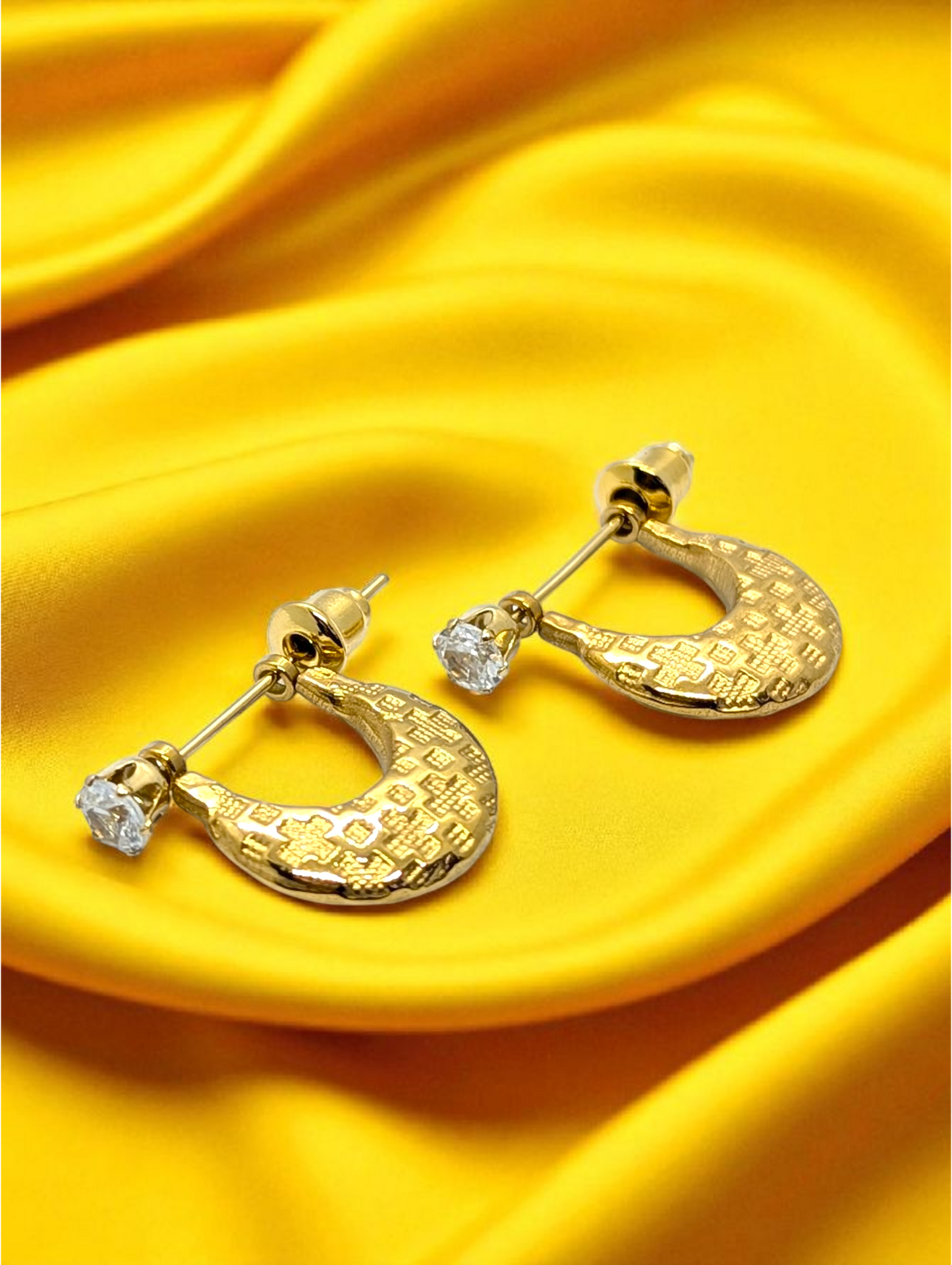 Men’s Gold-Toned Hoop Earrings with Clear Stone Accent