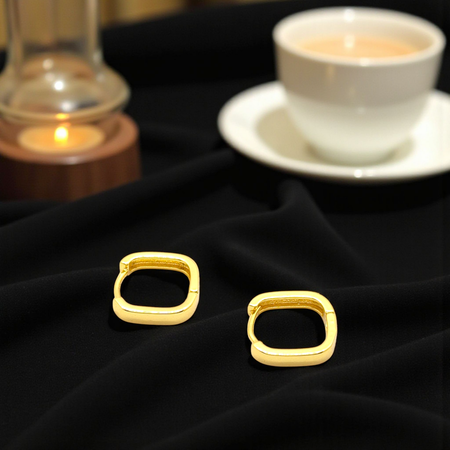 Men’s Gold Square Hoop Earrings