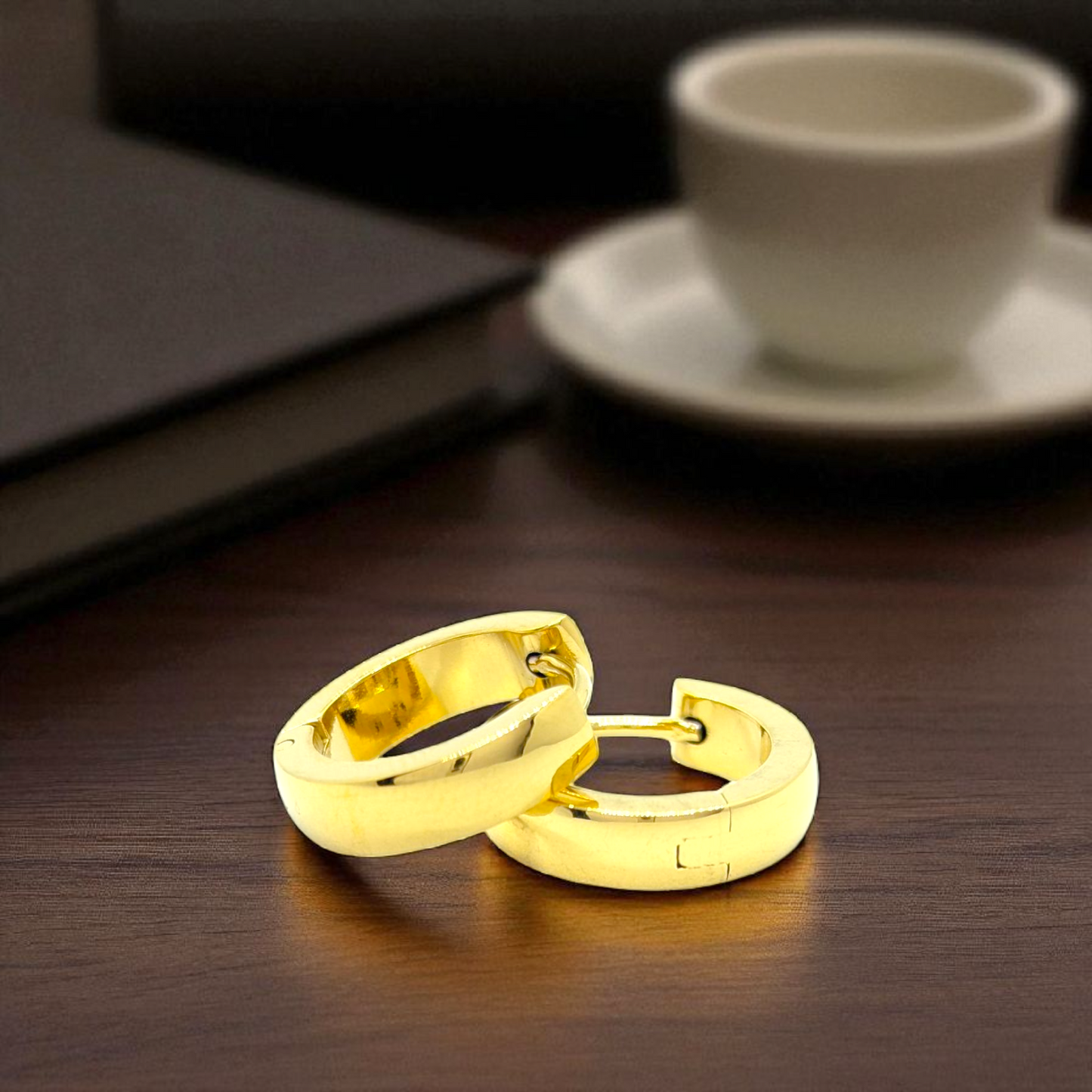 Men’s Gold Hoop Earrings