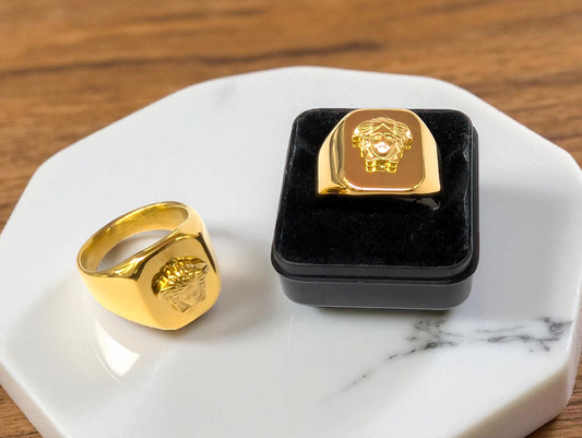 Gold Clean Medusa Ring