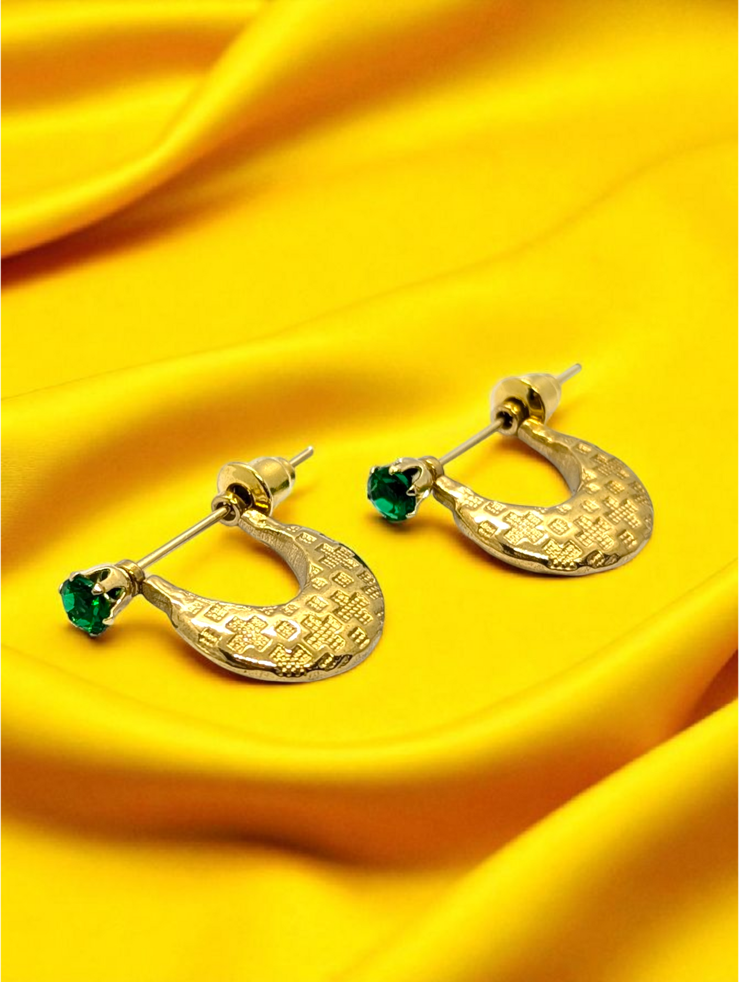 Men’s Gold-Toned Hoop Earrings with Green Stone Accent