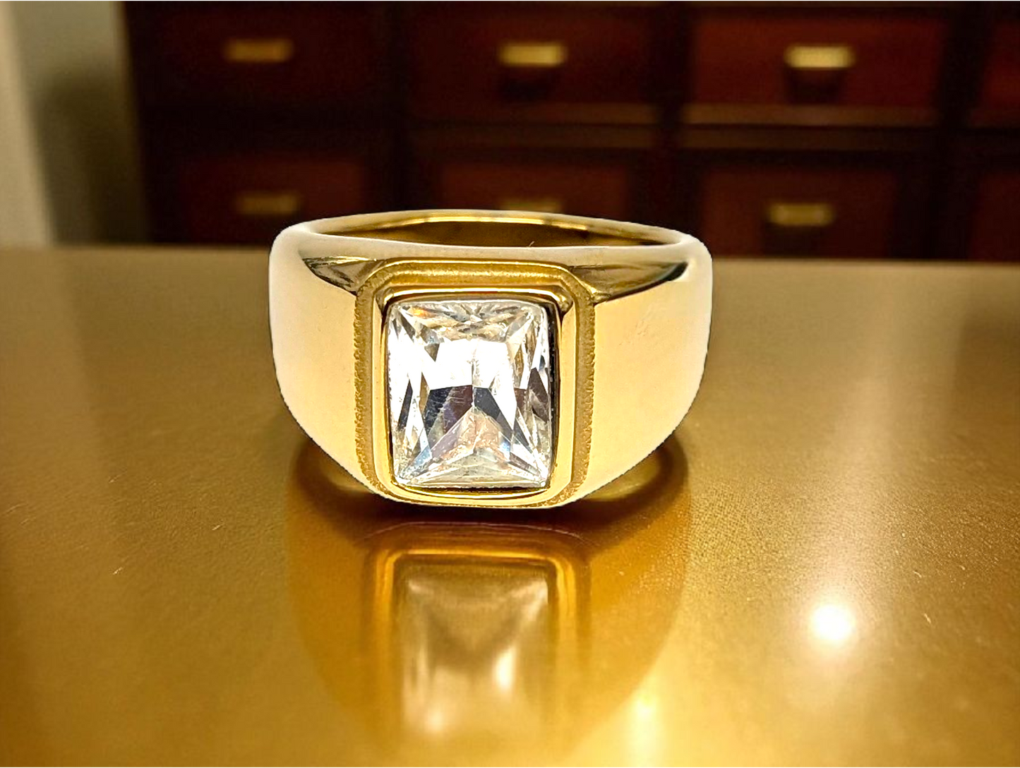 Crystal Clarity: Gold Ring with Clear Gemstone