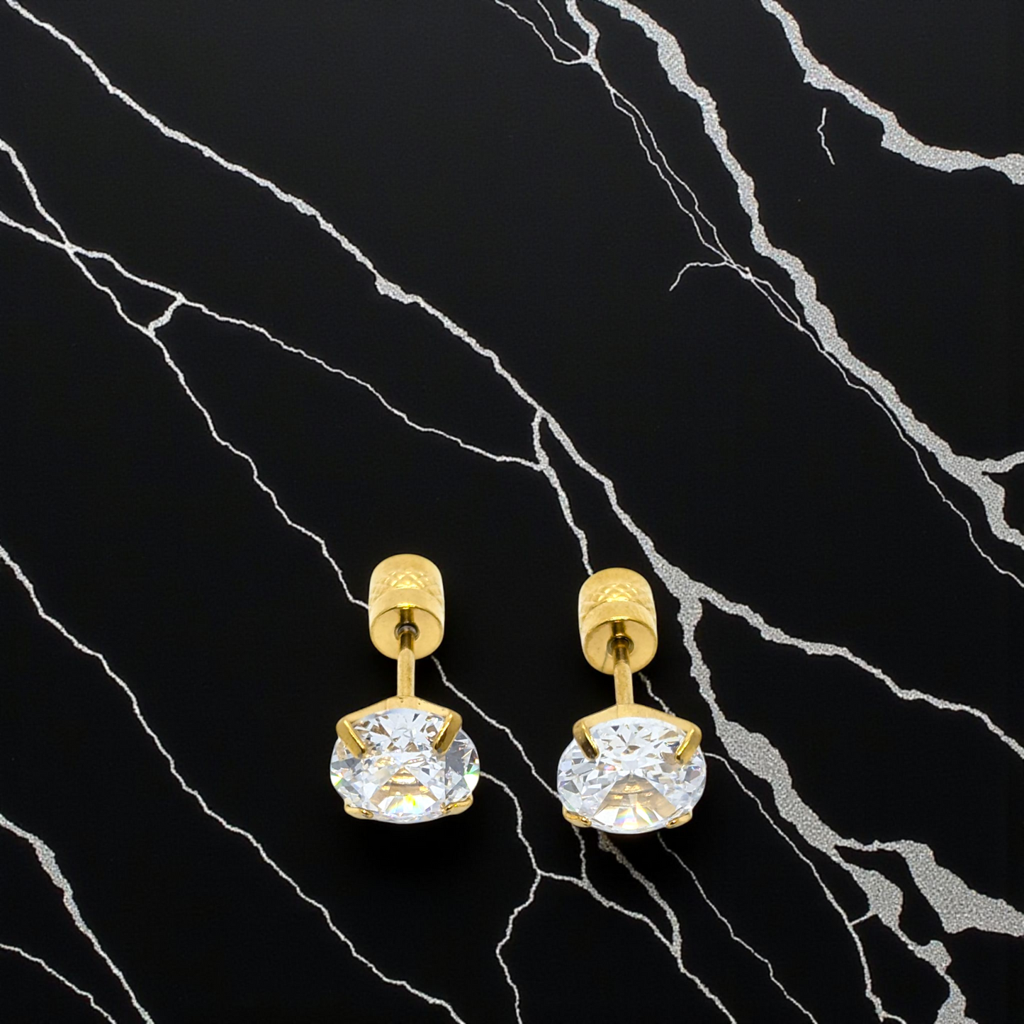 Men’s Reversible Stud Gold Earrings – 7mm Stone