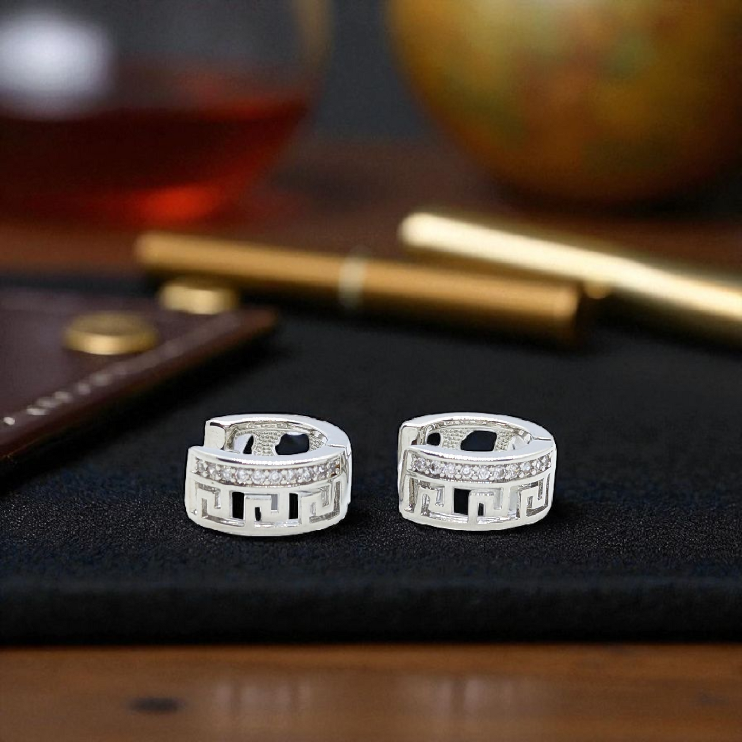 Men’s Silver Hoop Earrings – Bold Design with Urban Edge