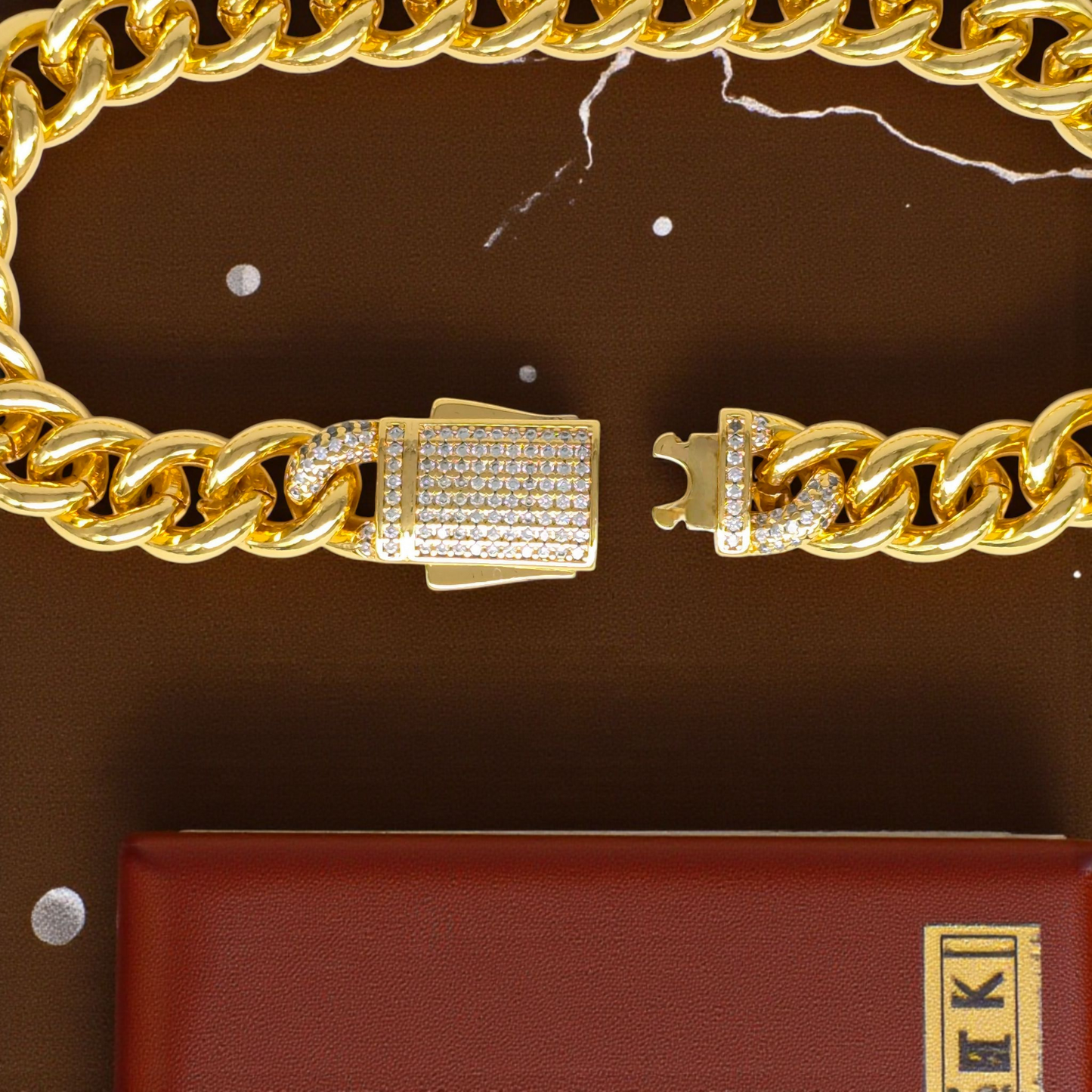 Premium Gold Cuban Link Bracelet – 10mm